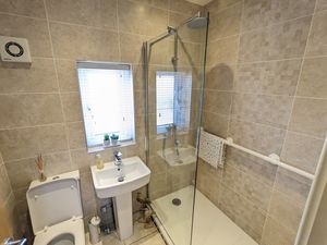 Photo 10- click for photo gallery